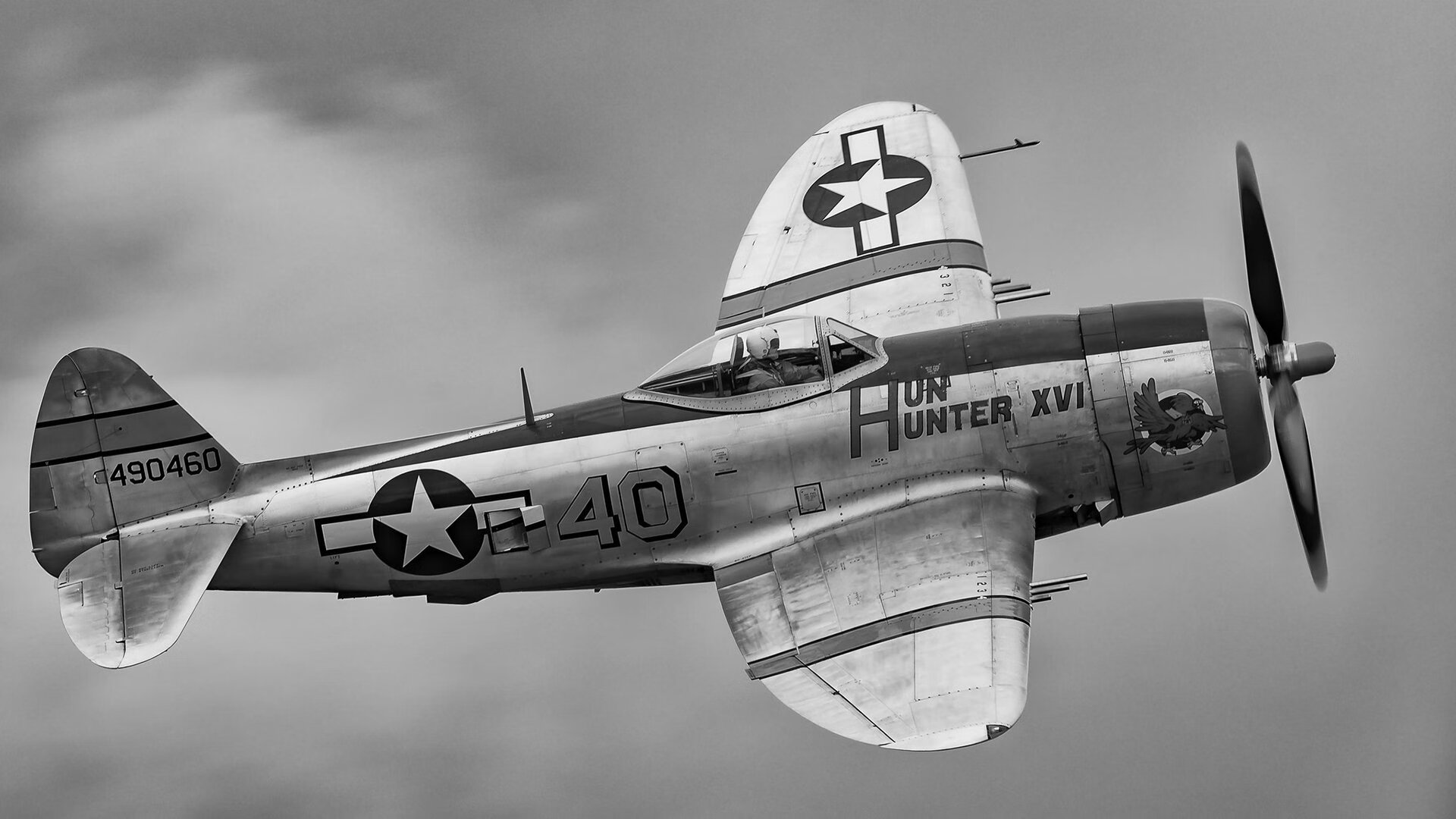 开云kaiyun-骑士赛后发布海报纪念传奇教练周年，骑士历年教练